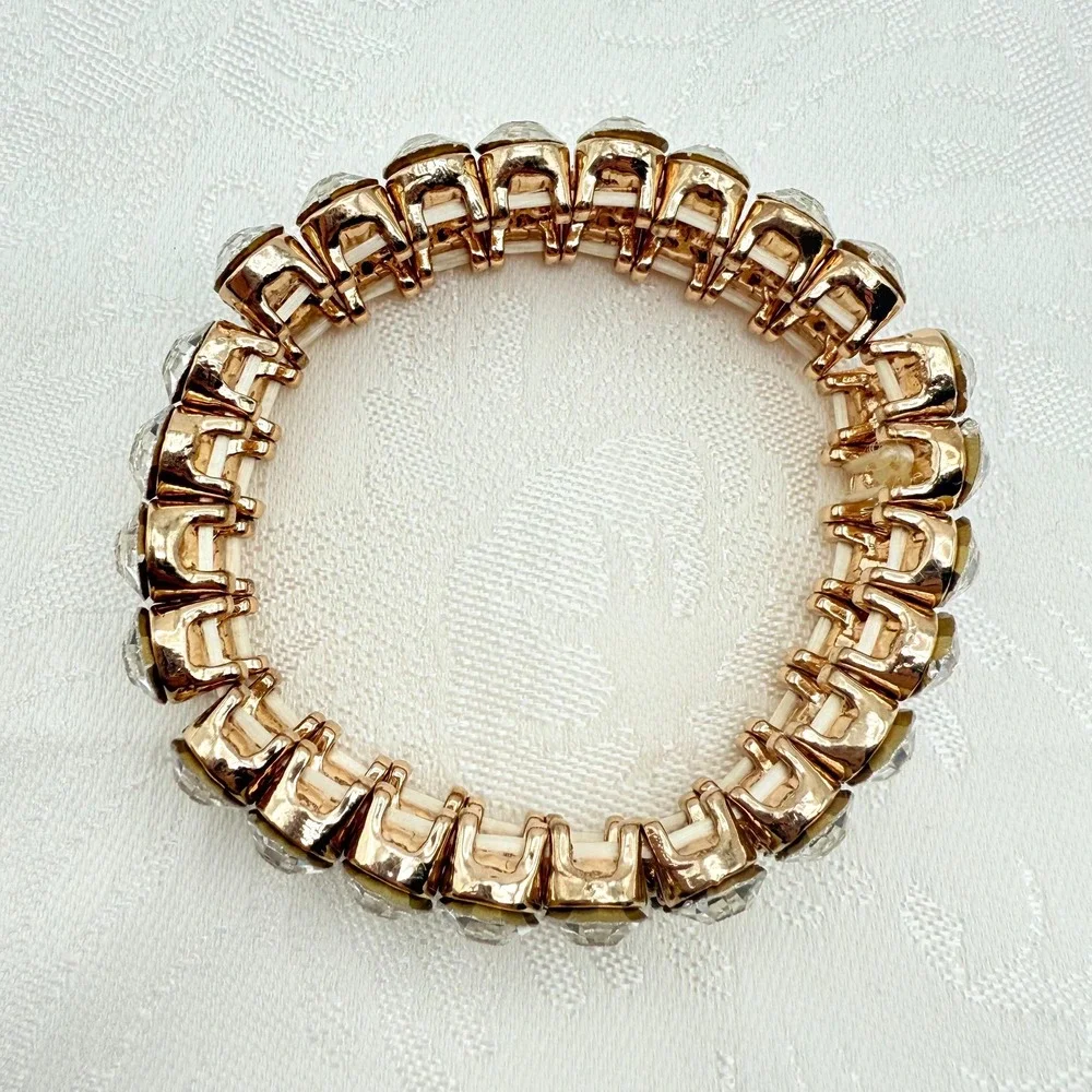 Vintage Gold Tone Bezel Set Clear Crystal Rhinestone Stretch Bracelet